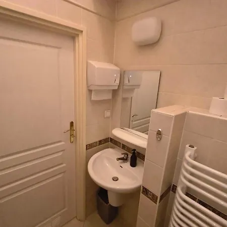 Fantastic-inn - B7 C304 * Краків